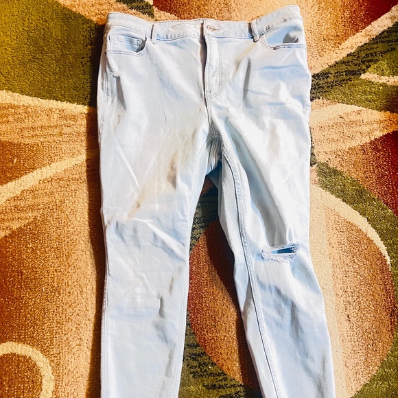 Old Navy Jeans - Picture 1 of 2